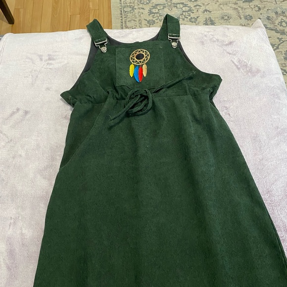 Beautiful corduroy dress - Picture 5 of 5